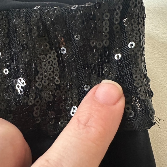 Chiara Boni La Petite Robe di One Shoulder Sequined Top in Black 48 US 12 - Picture 7 of 10